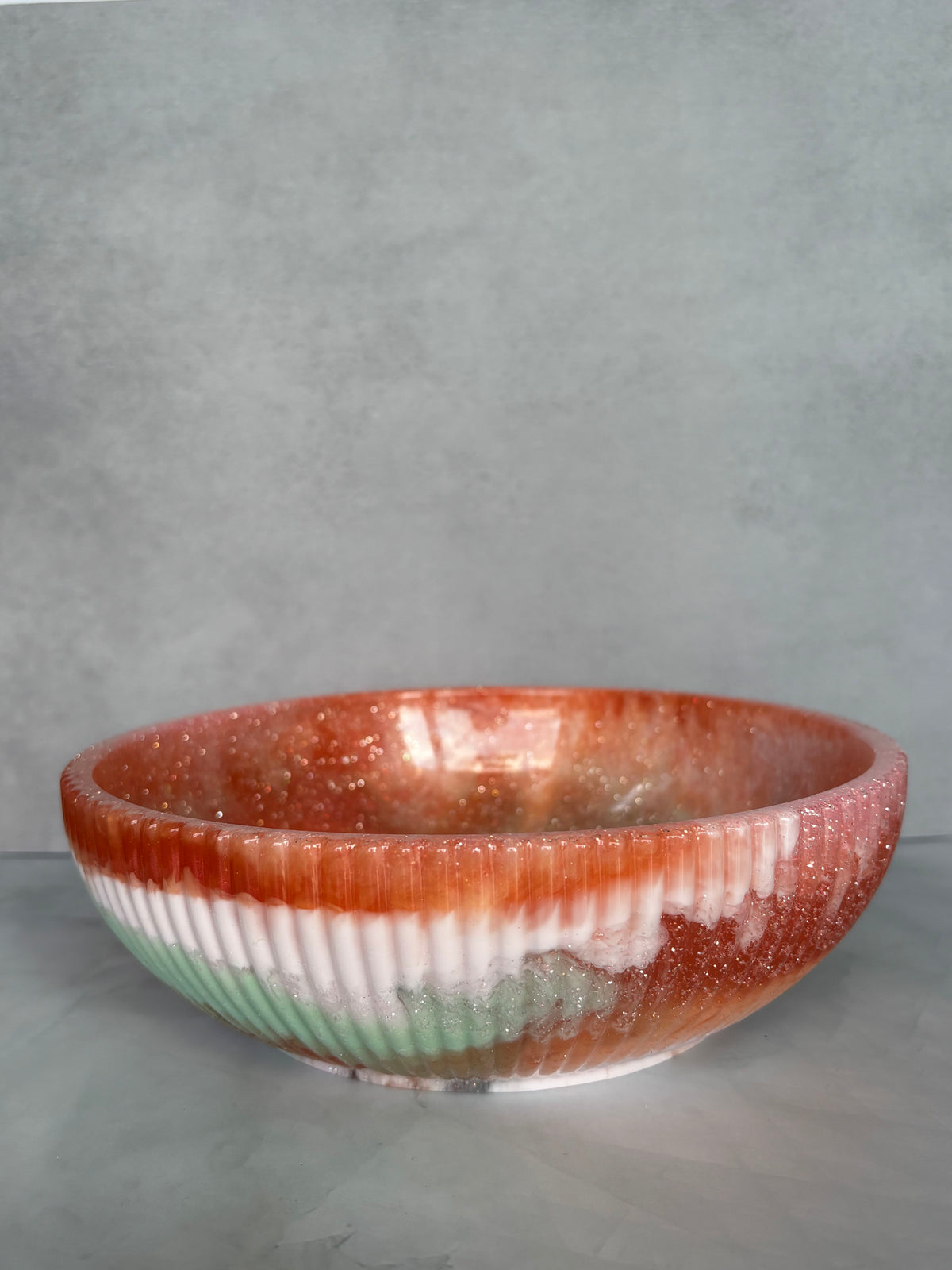 Ribbed Shimmer Bowl