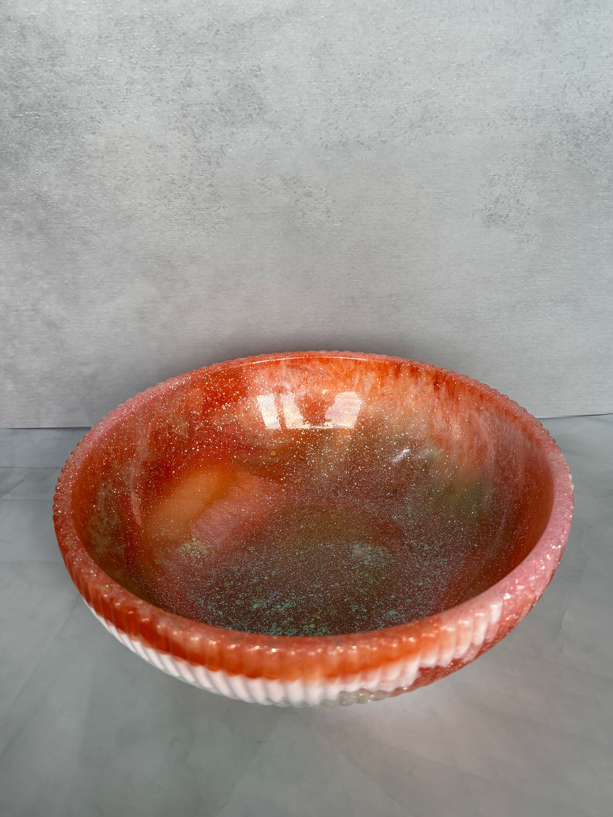 Ribbed Shimmer Bowl